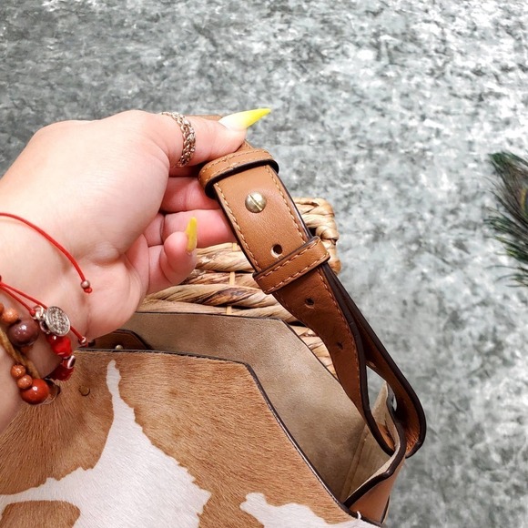 Tory Burch Rowan Genuine Calf Hair Bucket Bag - Picture 13 of 16